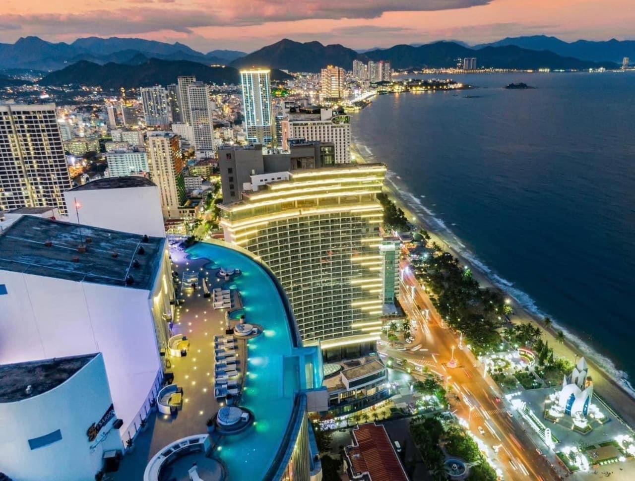 Oceandream Panorama Luxury Suites نها ترانج المظهر الخارجي الصورة